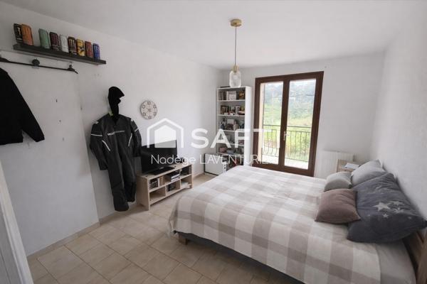 BASTELICACCIA – Maison familiale avec vue dégagée et fort potentiel