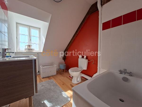 Vente
                Maison182,65 m² - 7 Pièces -
                    SAINT MALO (35400)