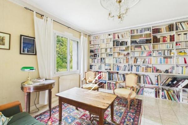 Vente - Maison 8 pièces 166 m 2 CHATEAUGIRON (35410)