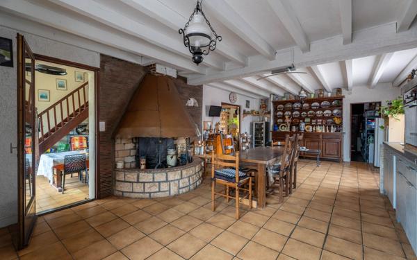Maison à vendre    4 pièces •  Biscarrosse