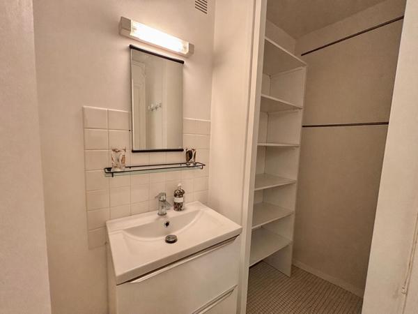 STUDIO -ENTRE CASINO ET HOTEL HERMITAGE- BALCON 10 M2 SANS VIS A VIS - ASC