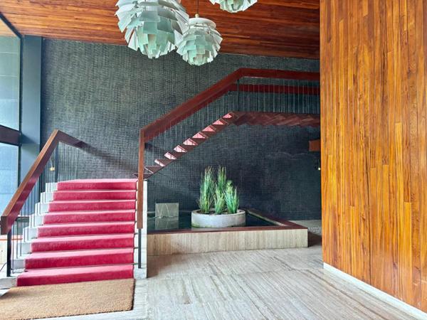 STUDIO -ENTRE CASINO ET HOTEL HERMITAGE- BALCON 10 M2 SANS VIS A VIS - ASC
