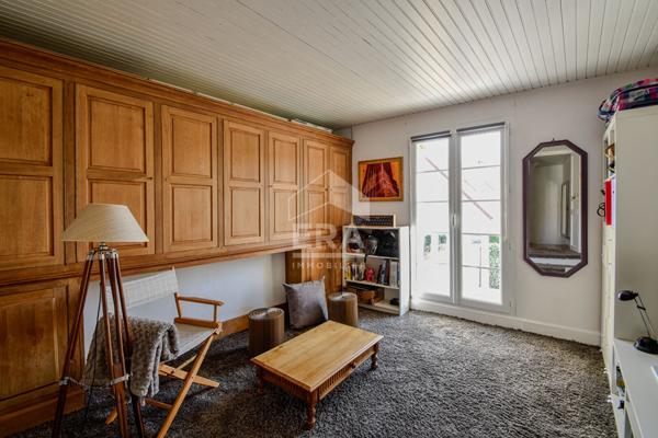 MAISON ANCIENNE SECTEUR CALME