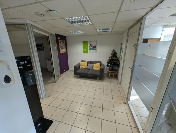Local commercial 115 m2