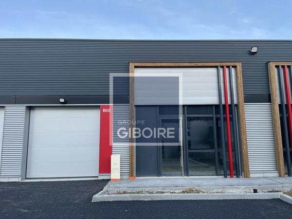 Local d'activites 145 m² à louer MORDELLES (réf : 35.5917)
