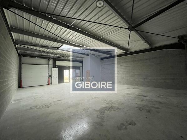 Local d'activites 145 m² à louer MORDELLES (réf : 35.5917)