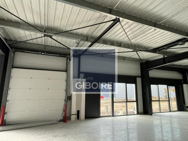 Local d'activites 145 m² à louer MORDELLES (réf : 35.5917)