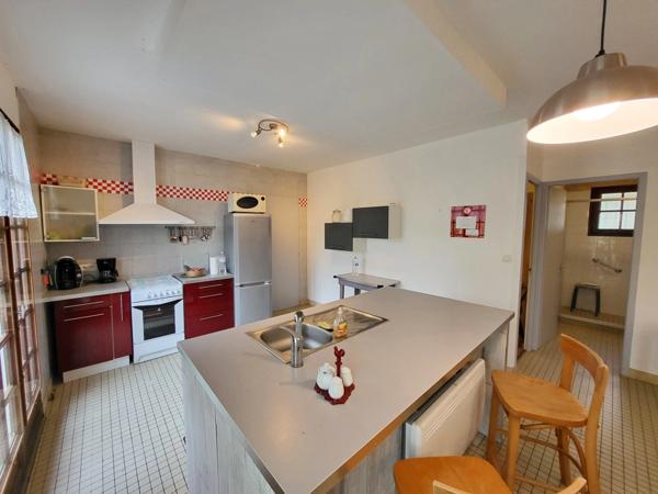 Saint Nic – Maison de Charme à Proximité de la Plage