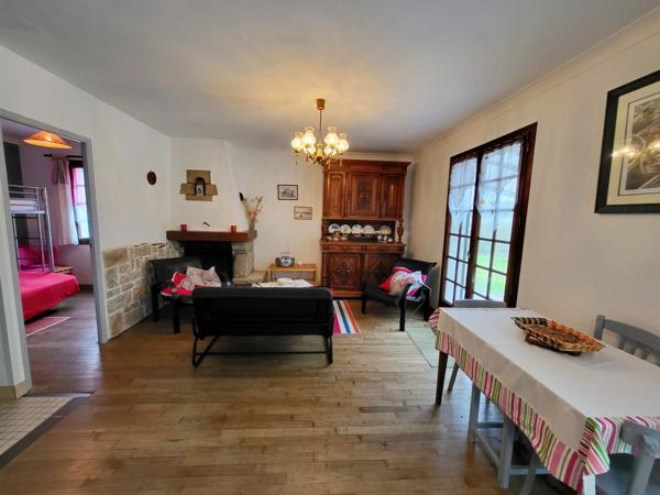 Saint Nic – Maison de Charme à Proximité de la Plage