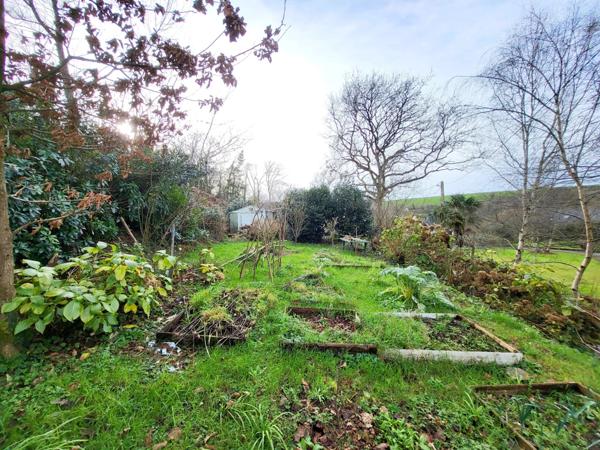 Saint Nic – Maison de Charme à Proximité de la Plage