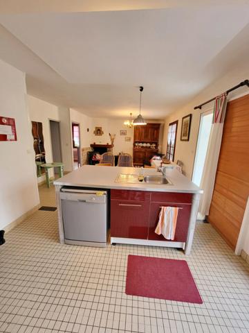 Saint Nic – Maison de Charme à Proximité de la Plage