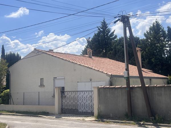 Pernes-les-Fontaines (84210) Maison plain-pied 3 chambres – DPE C – Pernes-les-Fontaines – Quartier calme, centre à pied