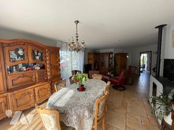 VARADES - MAISON FAMILIALE AVEC VIS DE PLAIN-PIED, PROCHE DES SERVICES