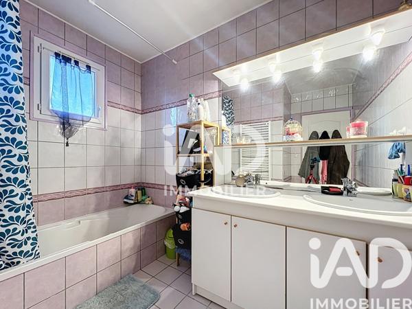 Maison à vendre 5 pièces 97 m² Solignac-sur-Loire