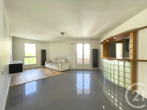 Appartement à vendre  4 pièces - 73,56 m 2   VILLEURBANNE  - 69