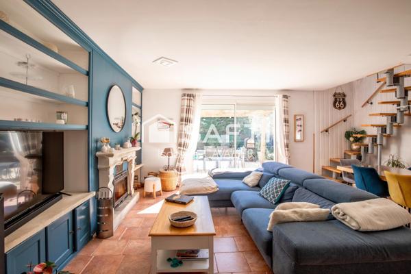 Vedène Maison 210 m², piscine, double logement indépendant, jardin 970 m²