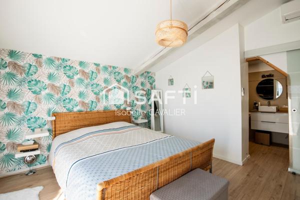 Vedène Maison 210 m², piscine, double logement indépendant, jardin 970 m²