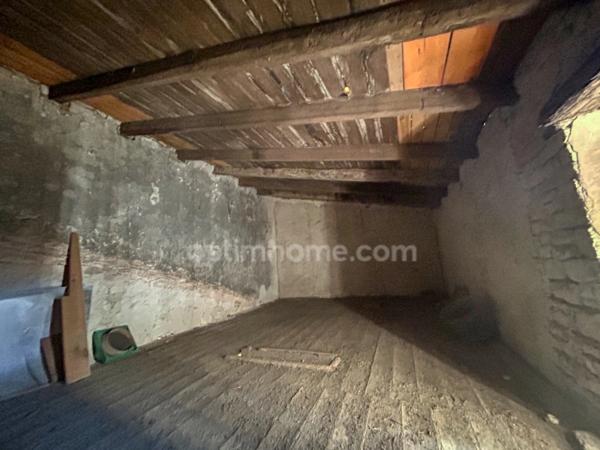 Maison à vendre 4 pièces, au cœur de Sainte-Marie-de-Ré – Parcelle de 1 200 m² avec dépendances en pierre MARIE DE RE (17)