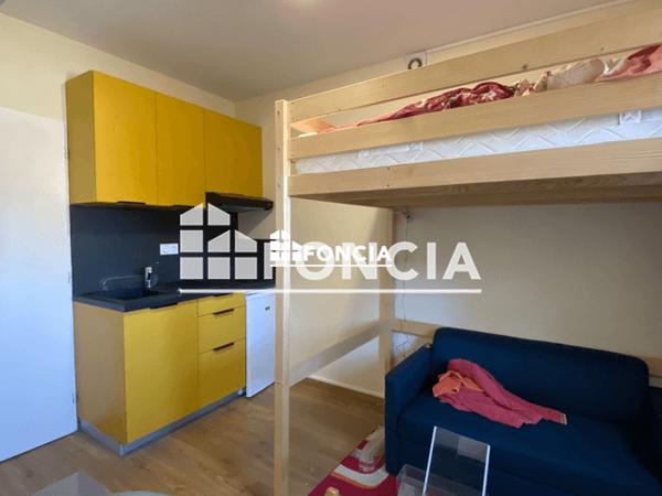 Location Studio meublé 12.64 m² - 1 BOULEVARD SEVIGNE Dijon 21000
