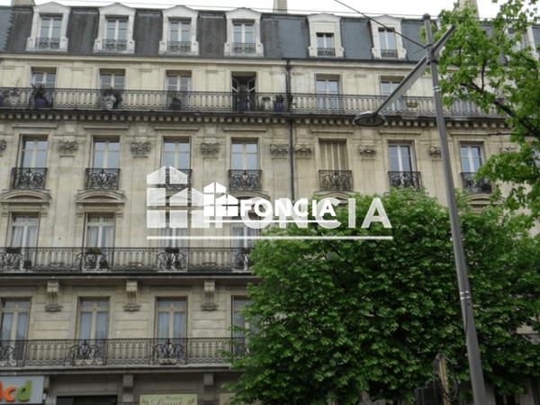 Location Studio meublé 12.64 m² - 1 BOULEVARD SEVIGNE Dijon 21000