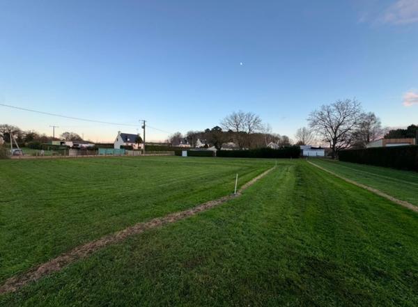 Terrain à SAINT-LAURENT-SUR-OUST, 56140 - 725m²