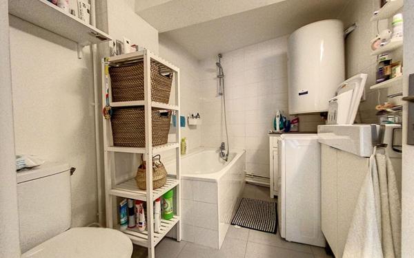 Appartement à louer    1 pièce •  Saint-Maurice