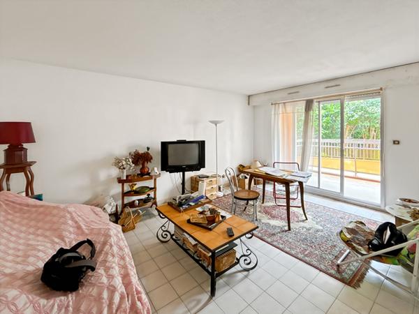 Le Cannet 2 pièce(s) 44 m2 - box - piscine