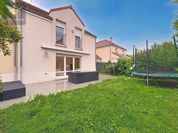 Vente Maison 6 pièces 117 m2 à Brie-Comte-Robert