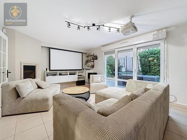 Vente Maison 6 pièces 117 m2 à Brie-Comte-Robert