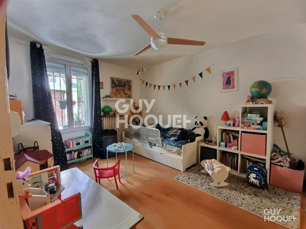 Maison de ville 105 m2 : vieux village Celleneuve