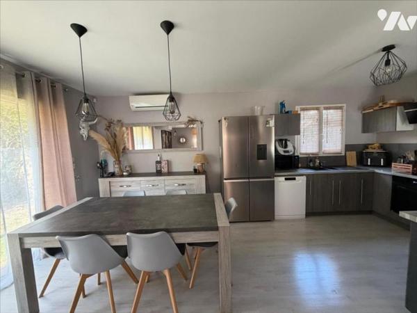 Maison centre ville de Berre L'etang 85 m² jardin et garage
