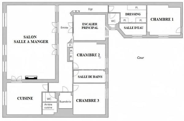 PARIS XVII. WAGRAM/ AMPERE / F5 HAUSSMANNIEN AVEC 3/4 CHAMBRES ET CAVE.