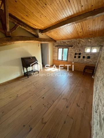 Maison en pierres et poutres apparentes 200m² 5 chambres