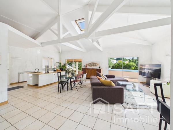 Maison familiale de 155 m2, 4 chambres, avec piscine, grand terrain et environnement calme – Le Taillan-Médoc