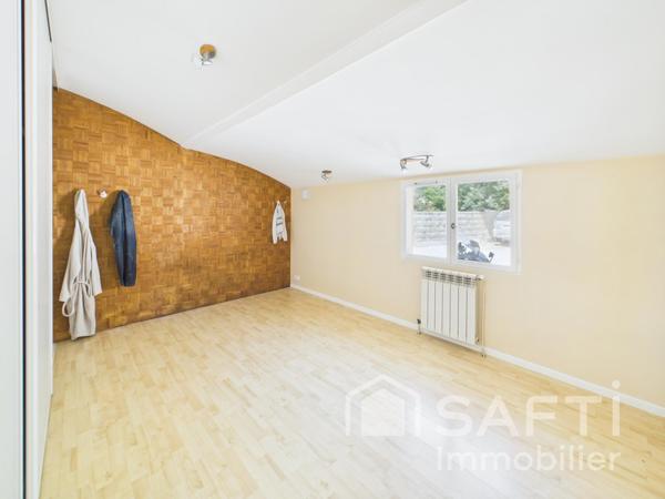 Maison familiale de 155 m2, 4 chambres, avec piscine, grand terrain et environnement calme – Le Taillan-Médoc