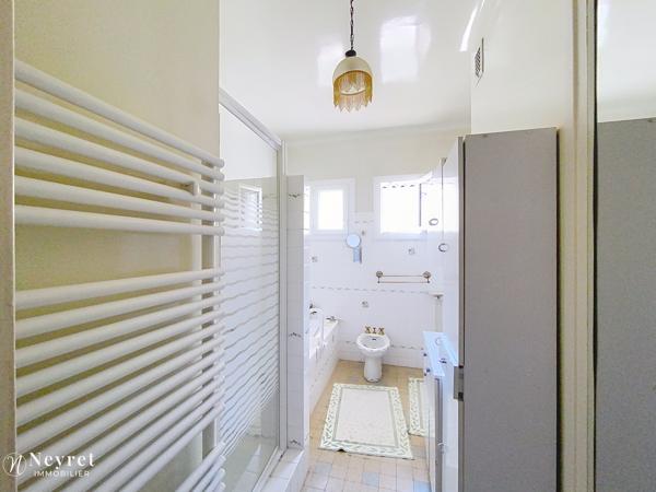 MAISON INDIVIDUELLE 160m2 BOUTHÉON