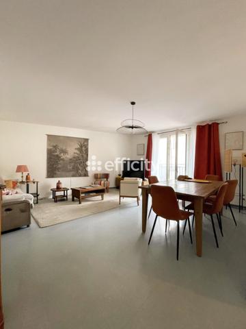 Appartement
         3 pièces
        - 96 m² 135 000 € *