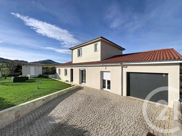 Maison à vendre  8 pièces - 143,40 m2 ST GEORGES SUR ALLIER - 63