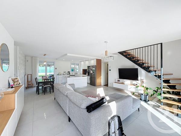 Maison à vendre  8 pièces - 143,40 m2 ST GEORGES SUR ALLIER - 63