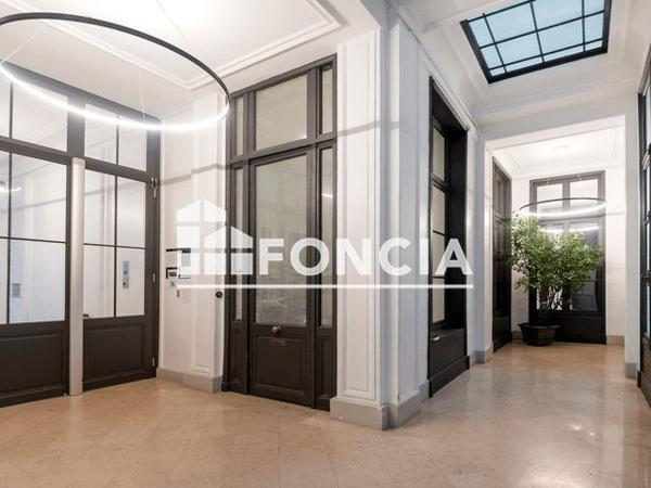 À vendre Appartement 5 pièces 135.86 m² - Paris 75010