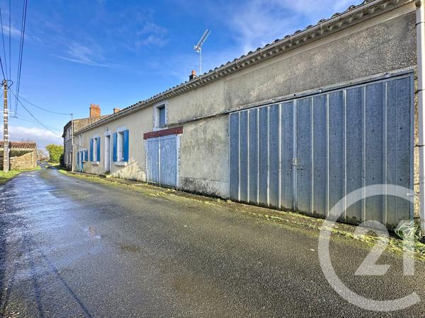 Maison à vendre  4 pièces - 110 m2 MOUTIERS SUR LE LAY - 85