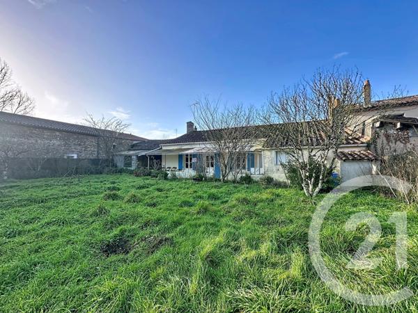 Maison à vendre  4 pièces - 110 m2 MOUTIERS SUR LE LAY - 85