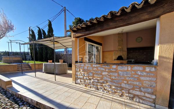 Maison de hameau rénovée en 2002 avec terrasse panoramique