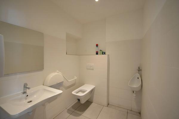 ENSEMBLE IMMOBILIER DE 8 APPARTEMENTS + MURS COMMERCIAUX – TERRAIN DE 2 070 m²
