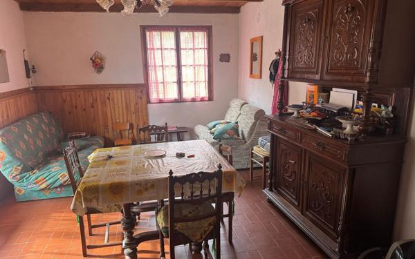 Maison à vendre    1 pièce • 27,28 m2 Riez