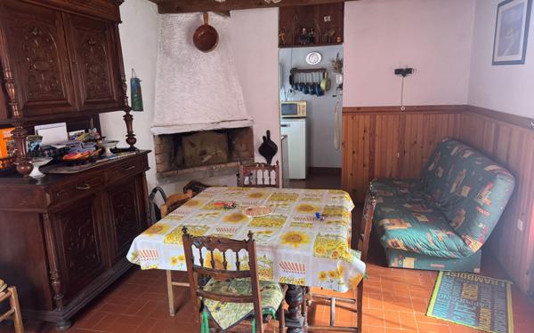 Maison à vendre    1 pièce • 27,28 m2 Riez