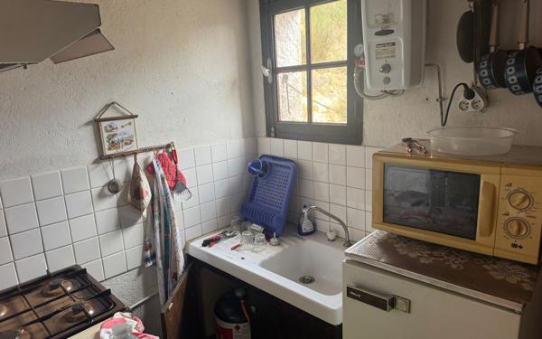 Maison à vendre    1 pièce • 27,28 m2 Riez