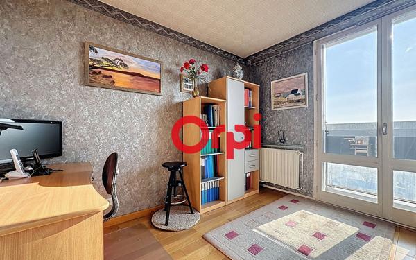Appartement à vendre    4 pièces • 75 m2 Oullins