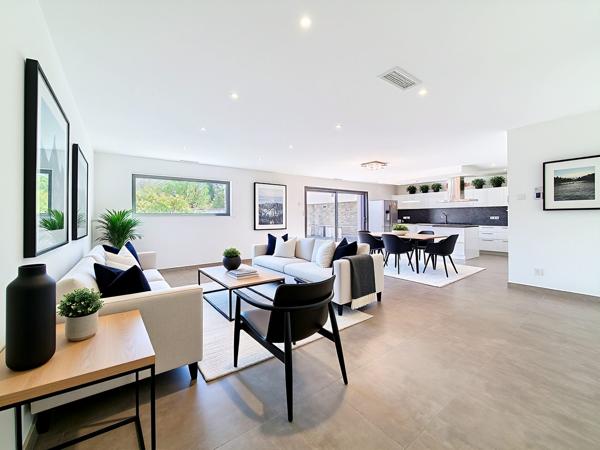 Maison comtemporaine avec piscine et garage proche des plages