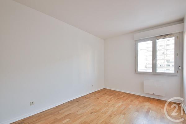 Appartement F4 à vendre  4 pièces - 98,02 m2 PARIS - 75013